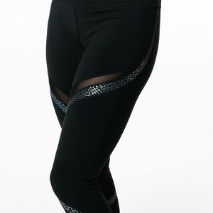 ZYIA Active Serpent Iridescent Legging Size 16-18